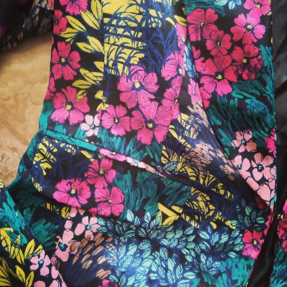 Bisou Bisou Bright Floral Blazer, size L - Picture 2 of 9